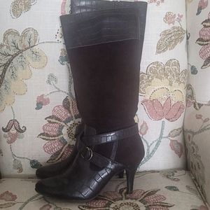 Women's dark chocolate brown boots